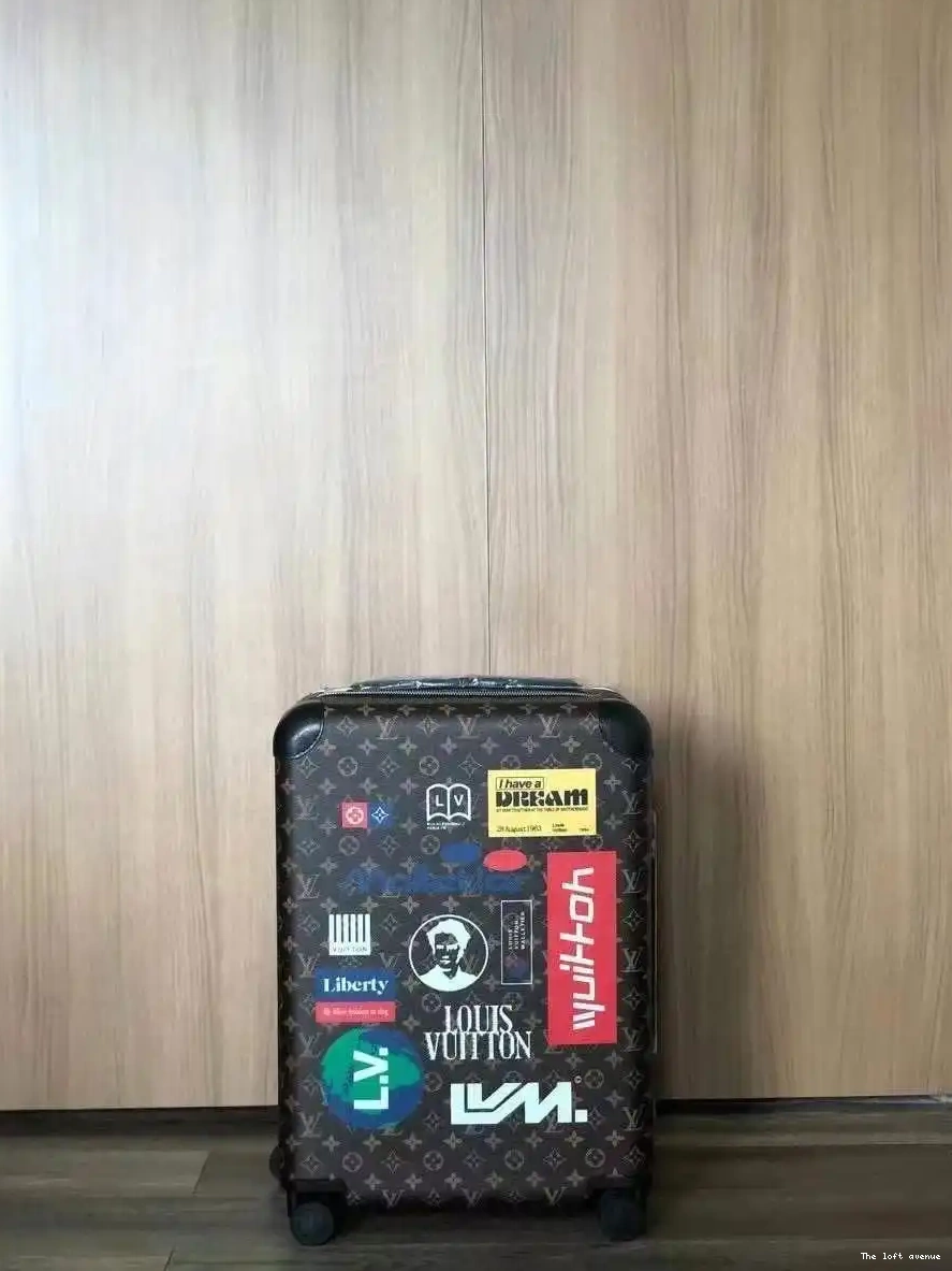 55 HORIZON 37L LOGO CABIN STORY CUSTOM SUITCASE 0601